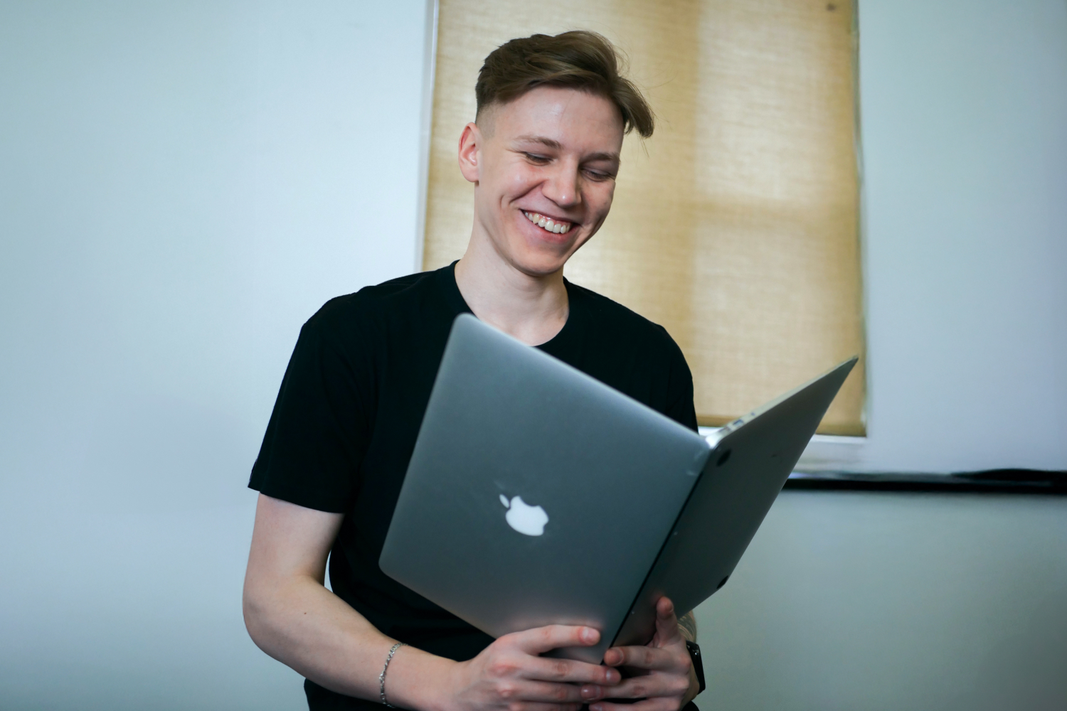 Как адаптивный дизайн привлекает клиентов?