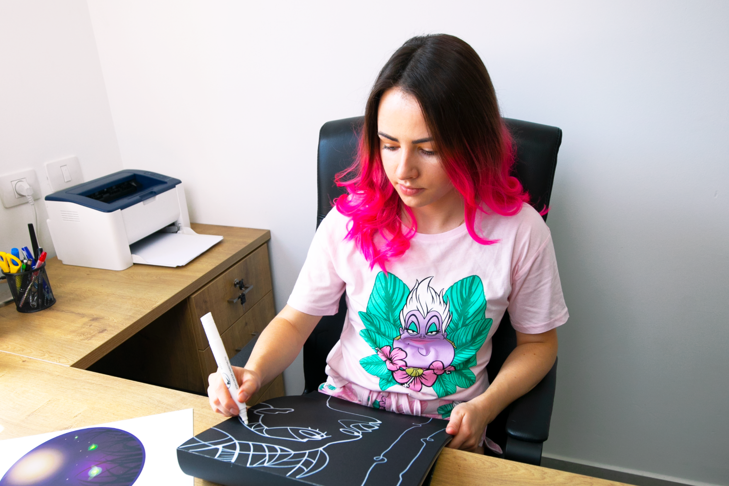 Темная тема в интерфейсах: баланс между комфортом и стилем