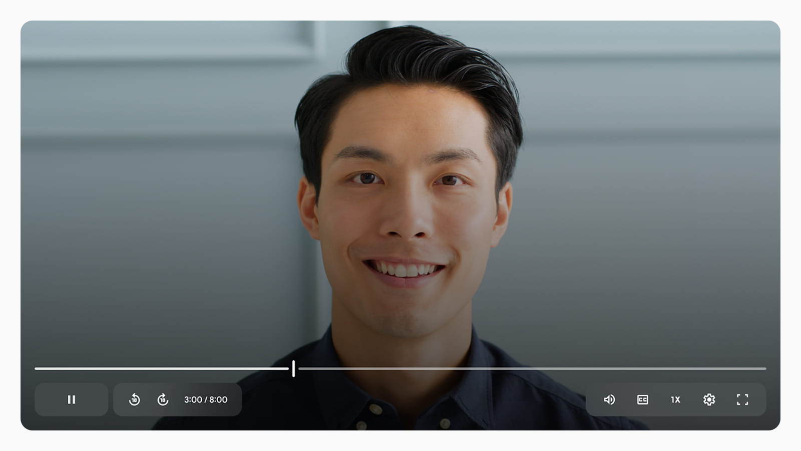 Пример стеклянных элементов в интерфейсе плеера от Google