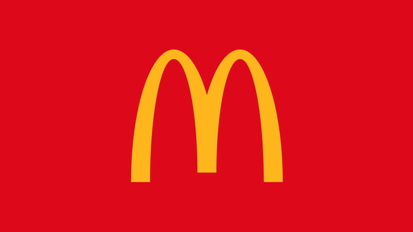 Дизайн логотипа McDonalds на красном фоне+